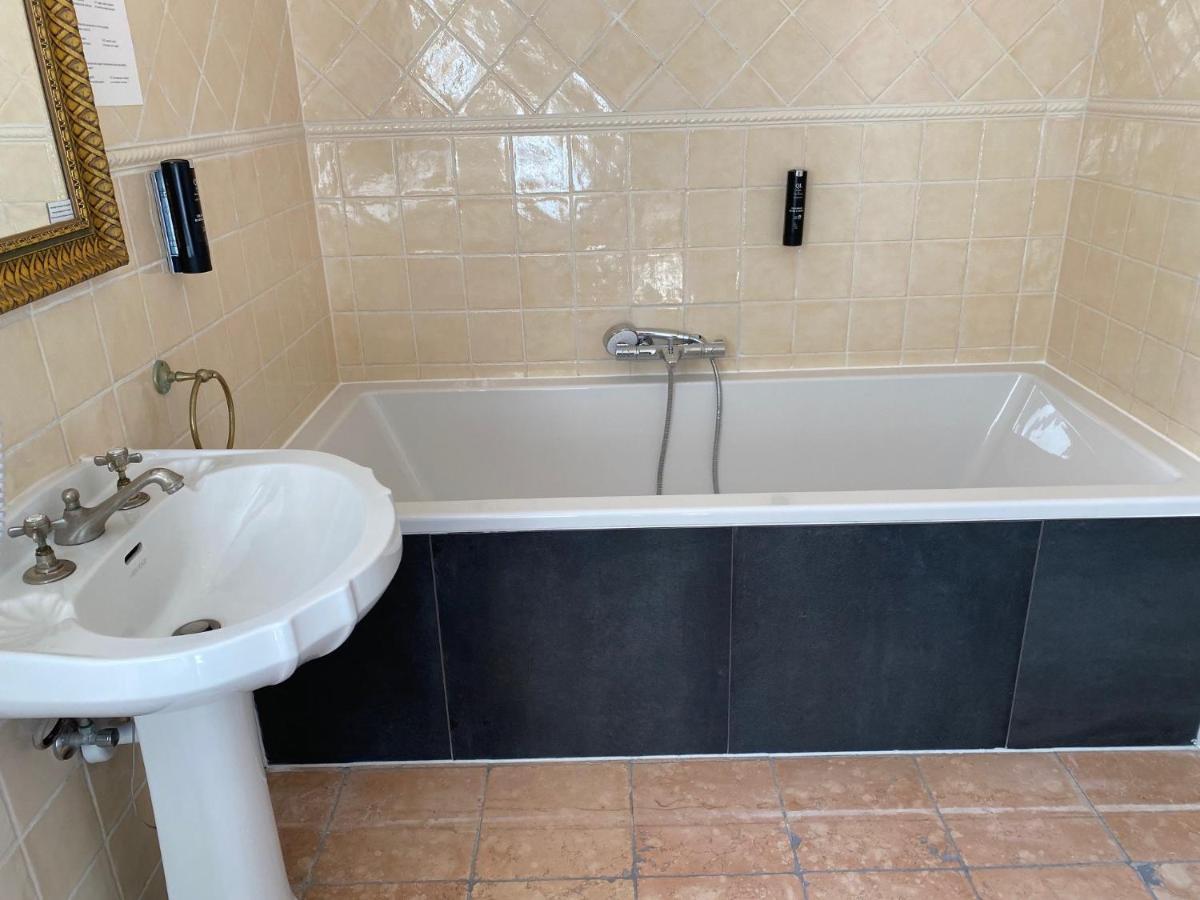 Boutique Hotel Puur Zee - Adults Only Wijk aan Zee Bagian luar foto