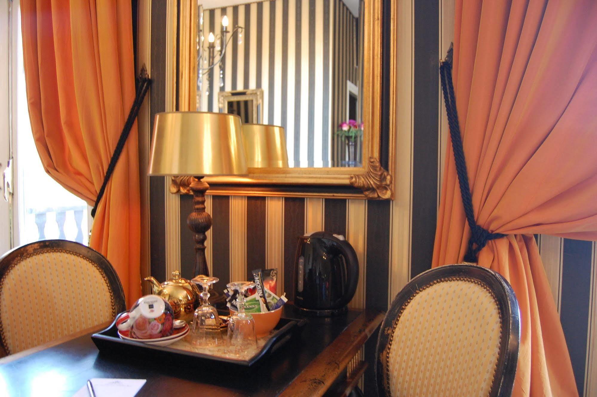 Boutique Hotel Puur Zee - Adults Only Wijk aan Zee Bagian luar foto
